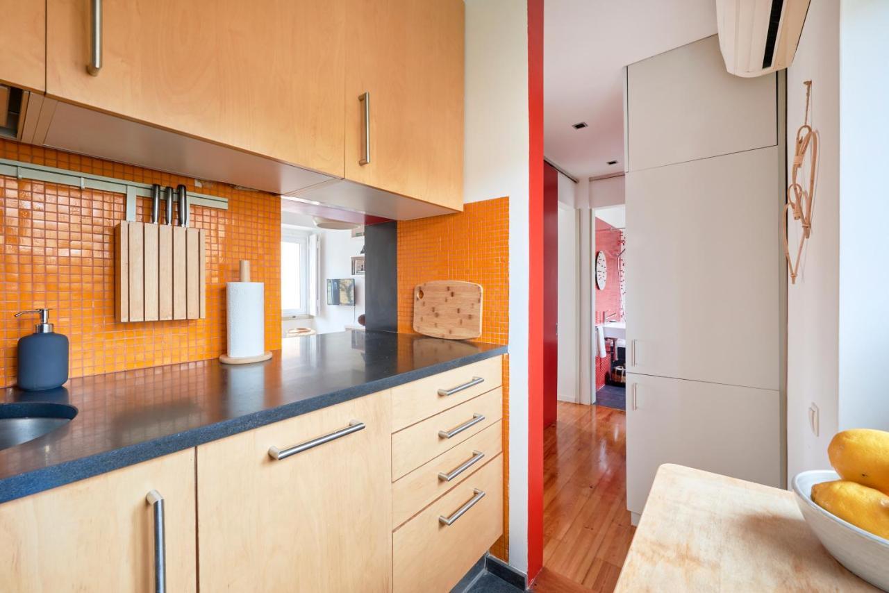 Sunny Renovated Apt With Ac, By Timecooler Lisbona Esterno foto