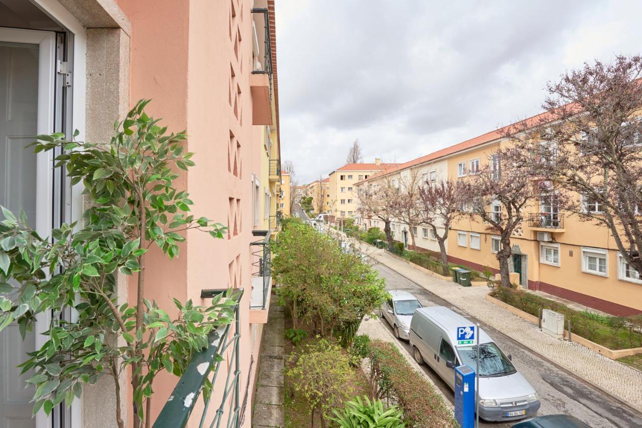 Sunny Renovated Apt With Ac, By Timecooler Lisbona Esterno foto